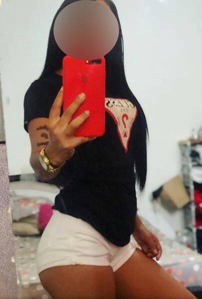 Estrella linda jovencita delgadita rica y apretadita