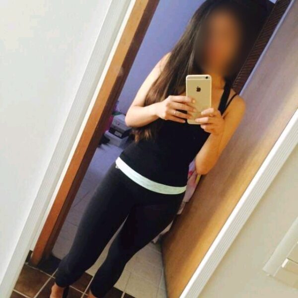 Alejandra guapa universitaria que vino para darte placer y felicidad