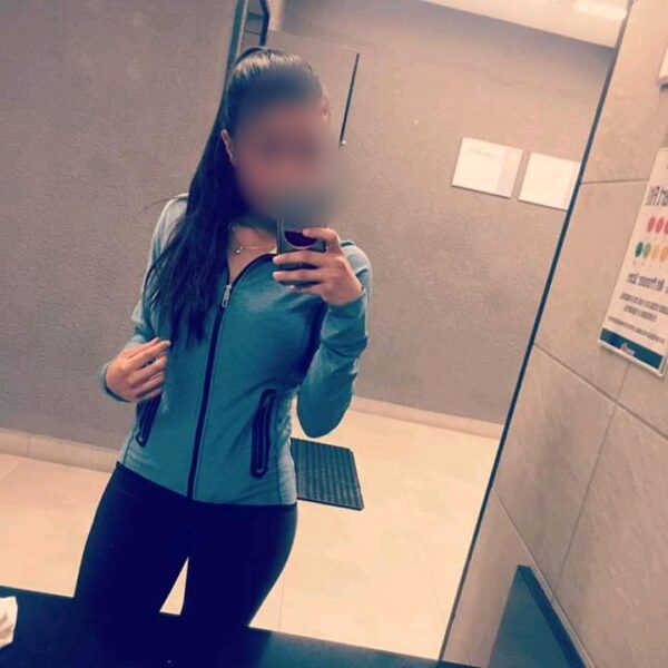 Alejandra guapa universitaria que vino para darte placer y felicidad