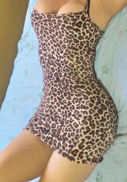 Sra Devora milf exuberante peladita trato de pareja full anal