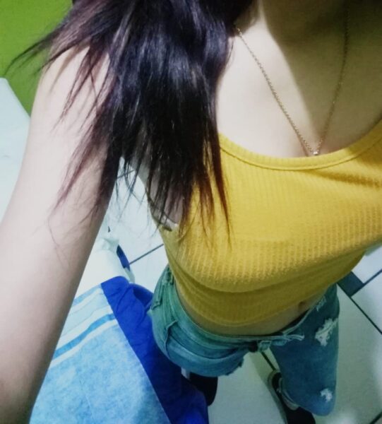 Leidi espectacular joven seductora y lujuriosa