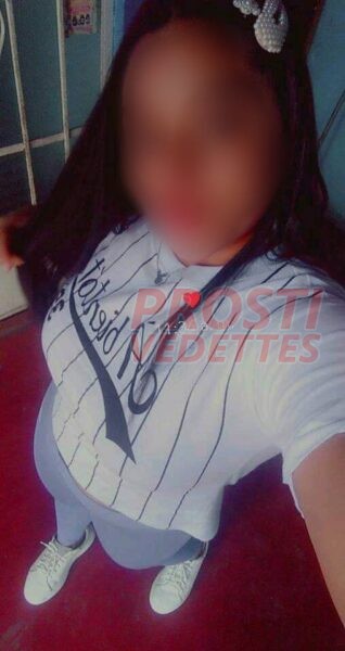 Alejandra hermosa venezolana para llenar de placer y gemidos