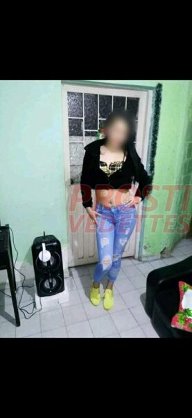 LUCIA JOVENCITA DULCE Y ENCANTADORA DISPUESTA PARA TI