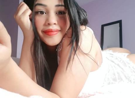 Hola mi amor me llamo yoselin escribeme al WhatsApp para pasalo de lo mejor
