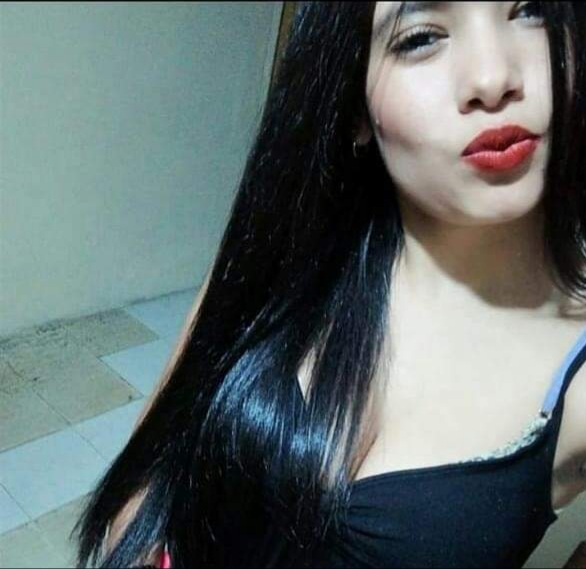 Culona y tetona venezolana garganta profunda al natural trato de pareja con besos y caricias