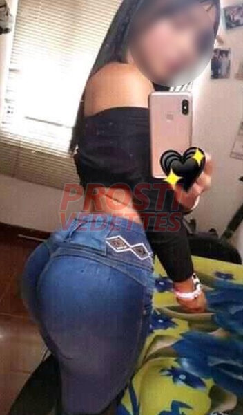 DAYANA TENGO UN CULO BIEN PARADO PARA HACER RICAS POSES