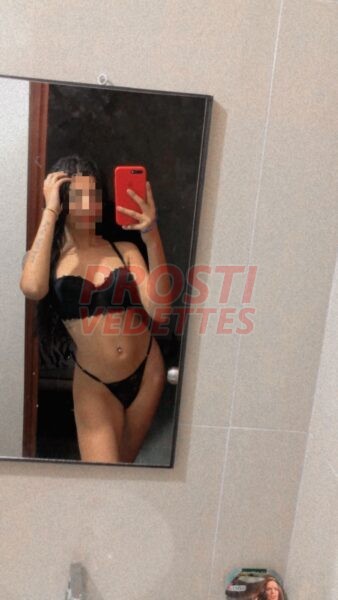 Hola mi amor soy venezolana dispuesta a darte el mejor sexo