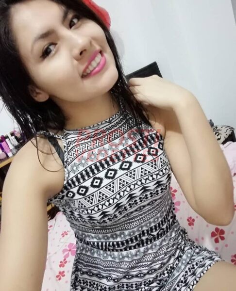 Paolita 934820925, linda chibolita blanquita tengo 18 añitos hago oral peladito y ducha juntos voy a hoteles de cine star y mall sur 80 hora completa