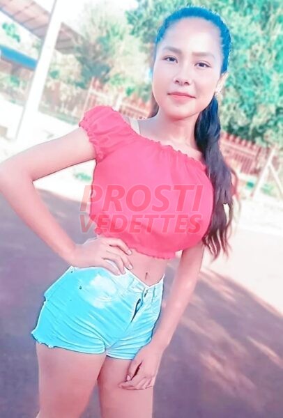 Liseth 979429962, disfrutar de mi figura delgada e irresistible, así como mi pasión en la intimidad, voy a hoteles de mall del sur y cine star